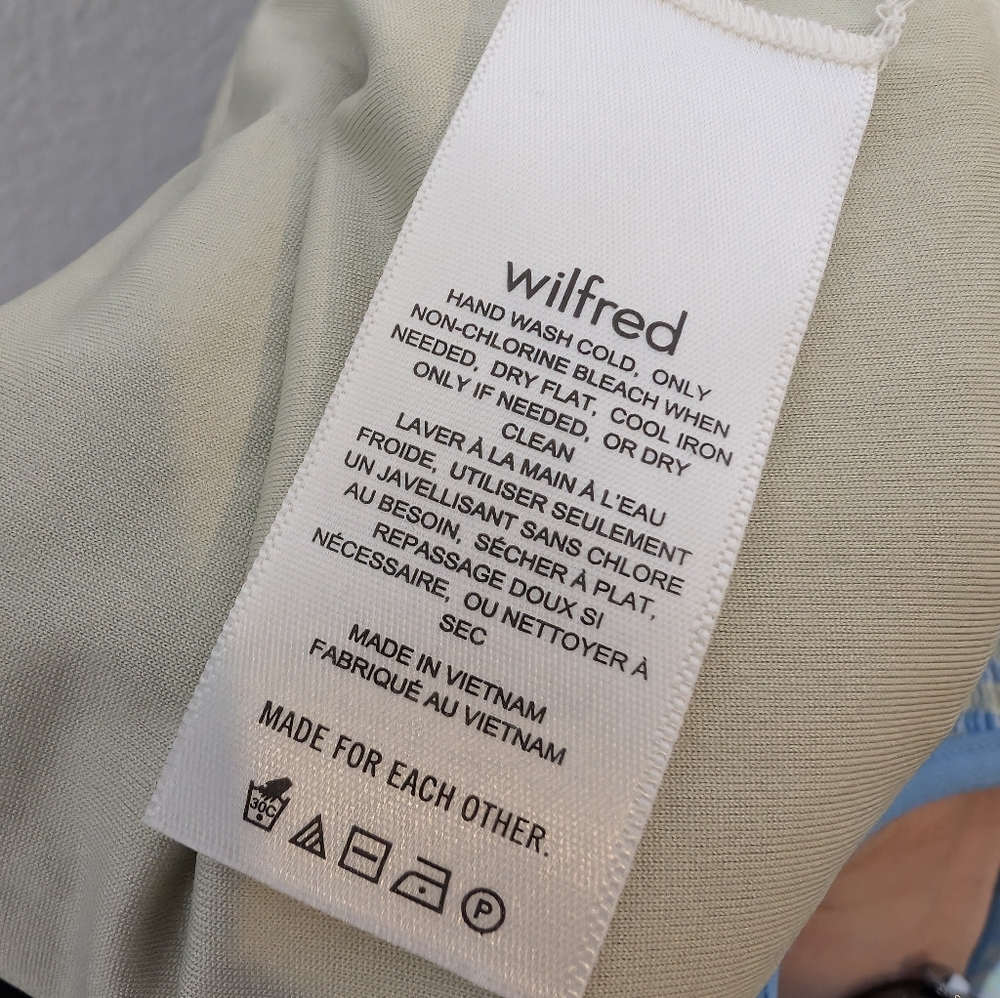 💘 Aritzia Wilfred Jazz Blue Spaghetti Strap Bodycon Seersucker mini dress XS - Picture 7 of 7